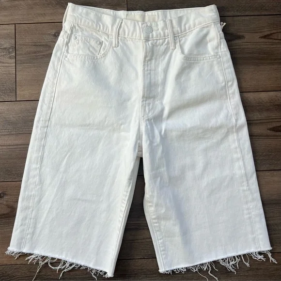 New MOTHER The Maven Bermuda Fray Shorts Sz 25 - Picture 1 of 12
